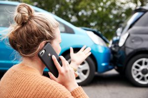 So verhalten Sie sich nach einem Unfall richtig