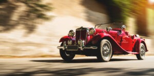 Begeltung bei Oldtimer-Restauration